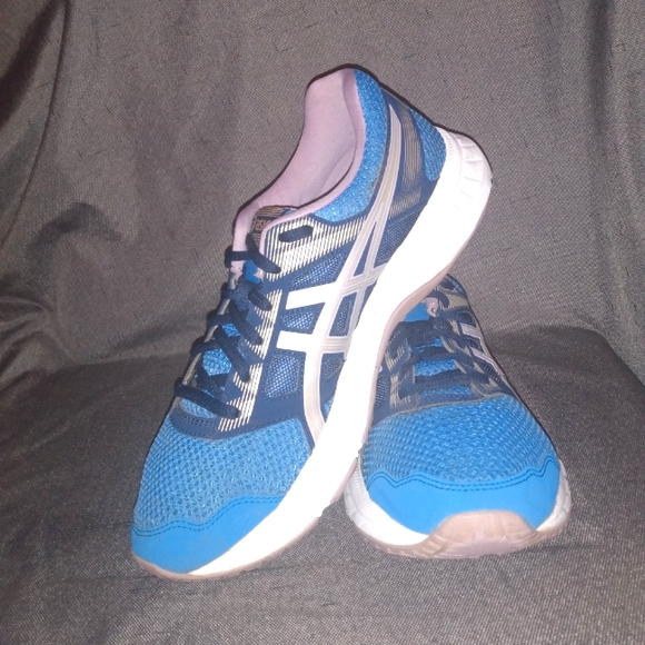 Asics Contend-5 size 9 wms. - Picture 1 of 10